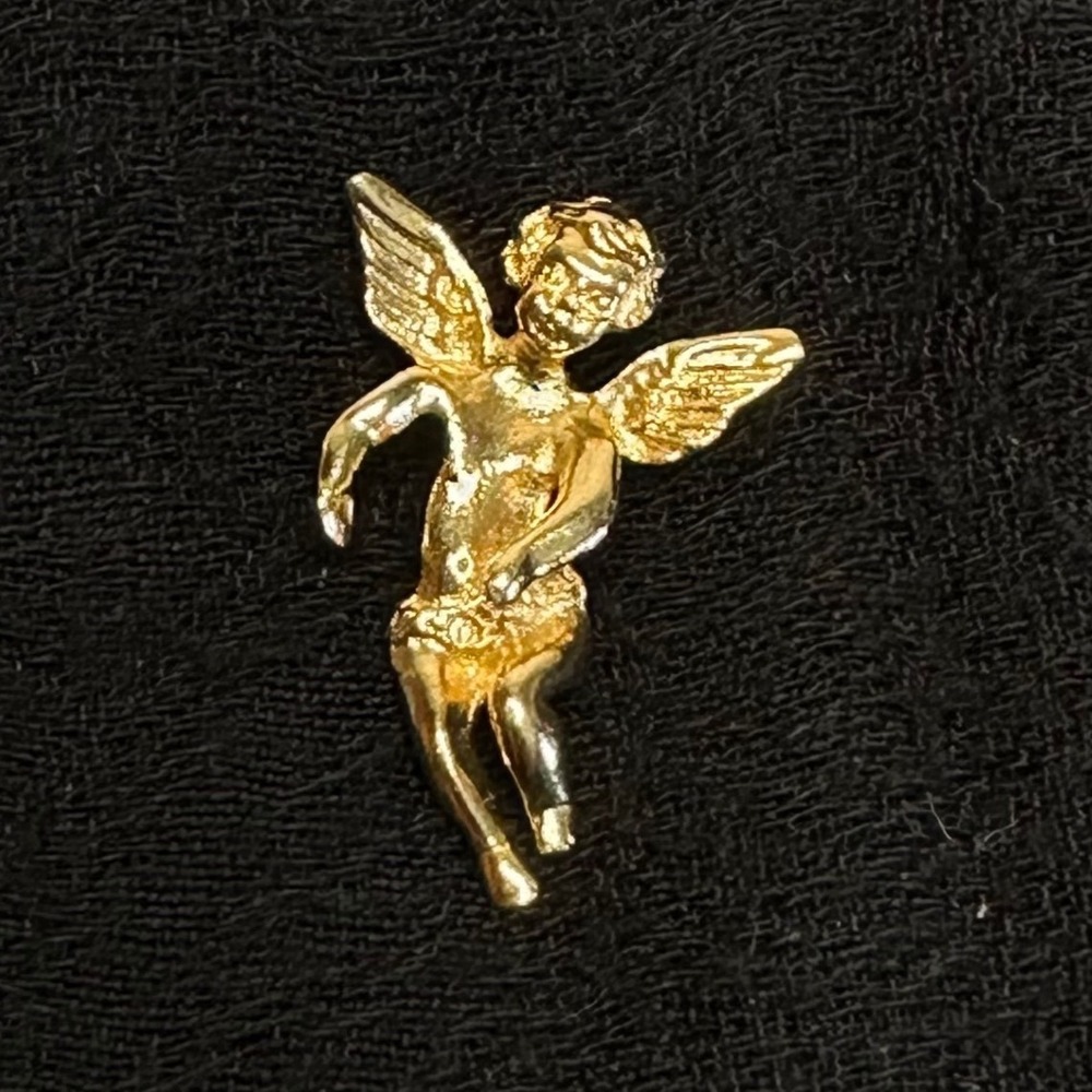 Vintage Gold Tone Flying Cherub Angel Lapel Pin Cupid Fairy Tie Tack - Picture 5 of 5